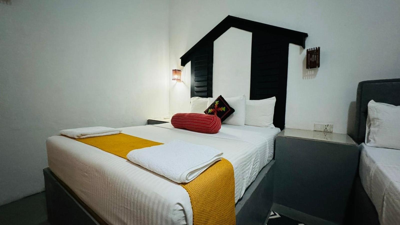 Sunshine Resort & Spa Sigiriya Buitenkant foto