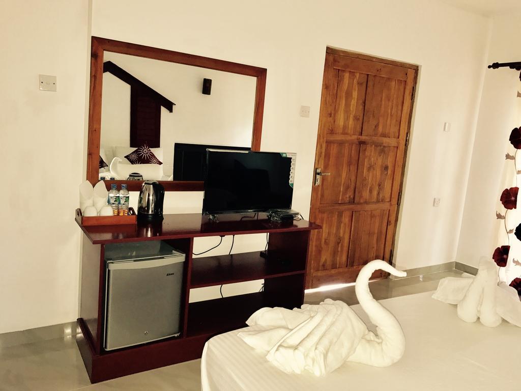 Sunshine Resort & Spa Sigiriya Buitenkant foto